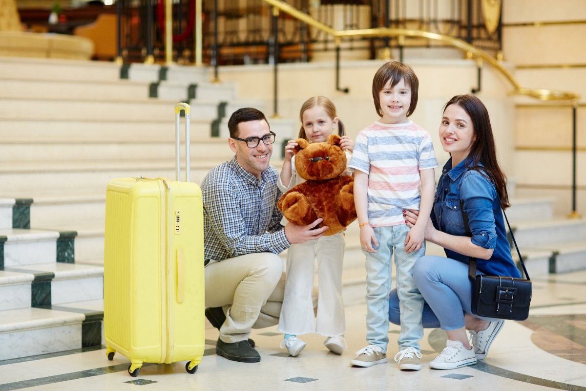 traveling-family (1)